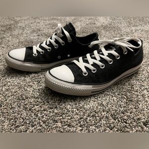 Converse black/charcoal women’s size 9 shoes